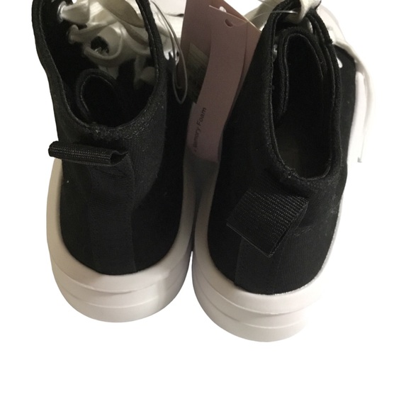 Wild Fable Black Fallon Sneaker NWT Size 8 Women’s NWT - Picture 3 of 5